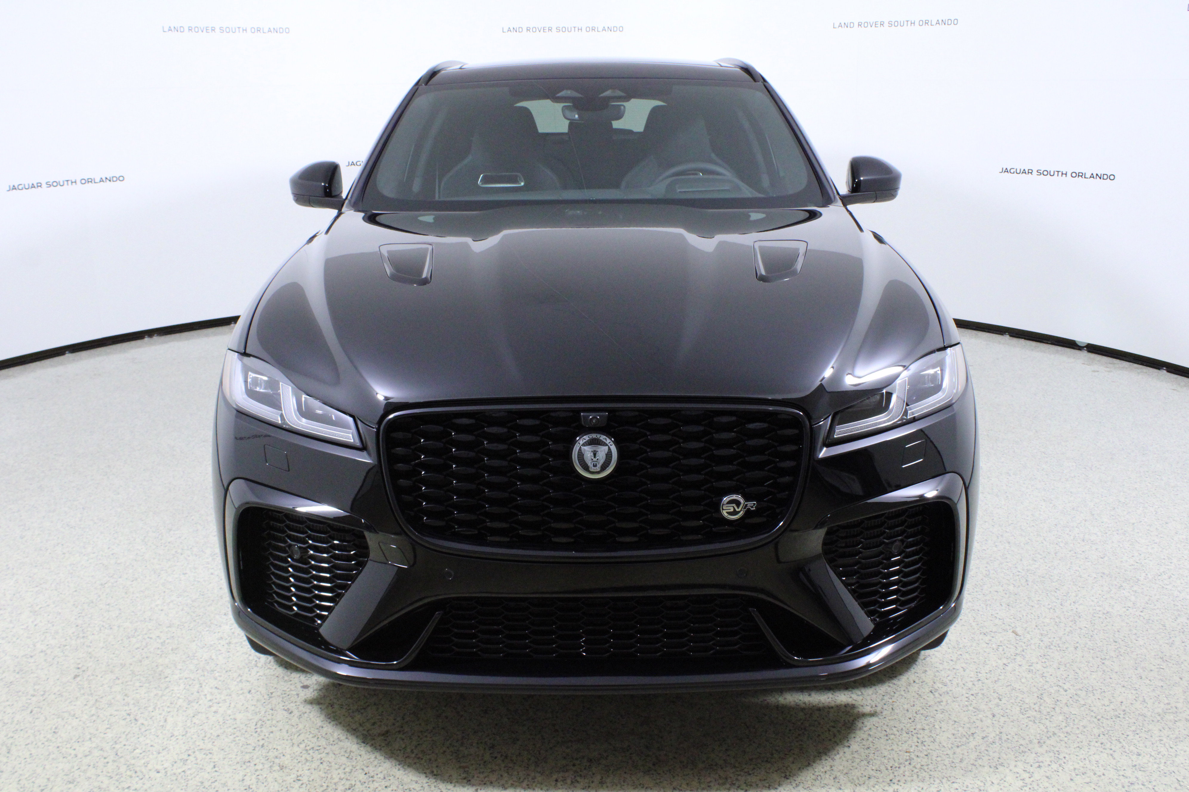 New 2026 Jaguar F-PACE SVR 575 Edition AWD/4WD image 2