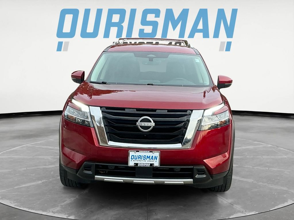 Used 2024 Nissan Pathfinder SL