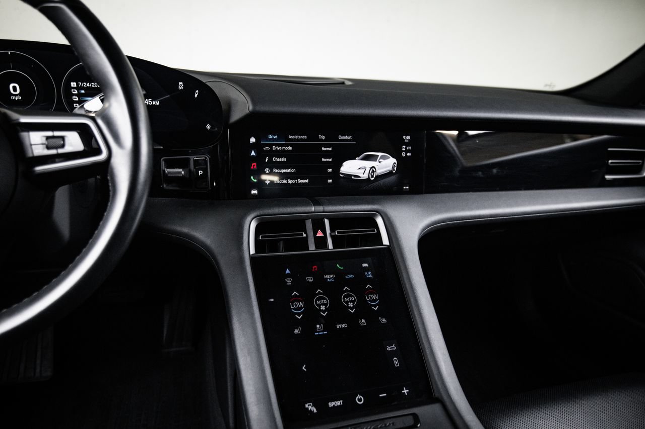 Certified 2024 Porsche Taycan RWD image 19