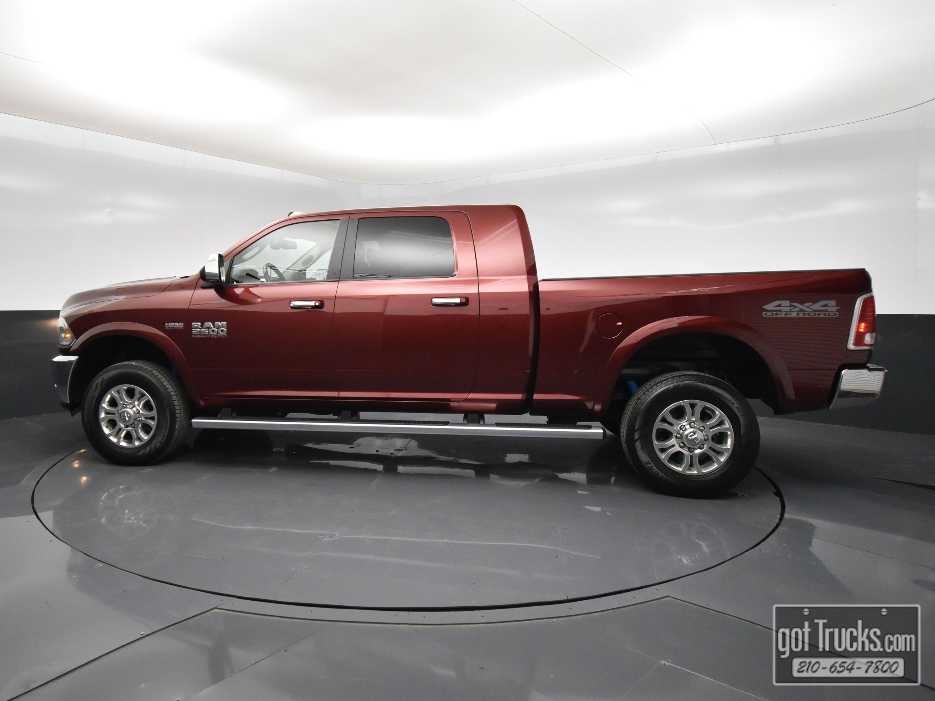 Used 2018 RAM 2500 Laramie w/ Off Road Package AWD/4WD image 3