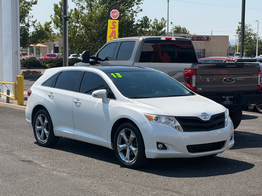 Used 2013 Toyota Venza XLE w/ XLE Premium Pkg AWD/4WD image 4