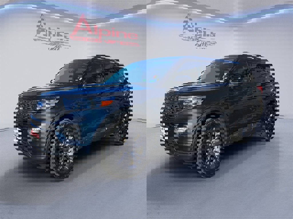 Used 2023 Ford Explorer XLT w/ Equipment Group 202A image 1