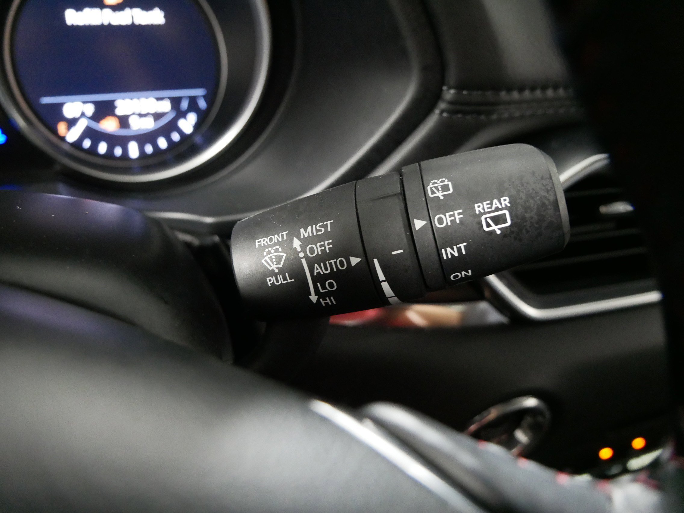 Used 2025 MAZDA CX-5 Carbon Edition image 32