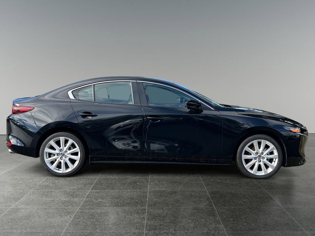 Used 2025 MAZDA MAZDA3 s image 8