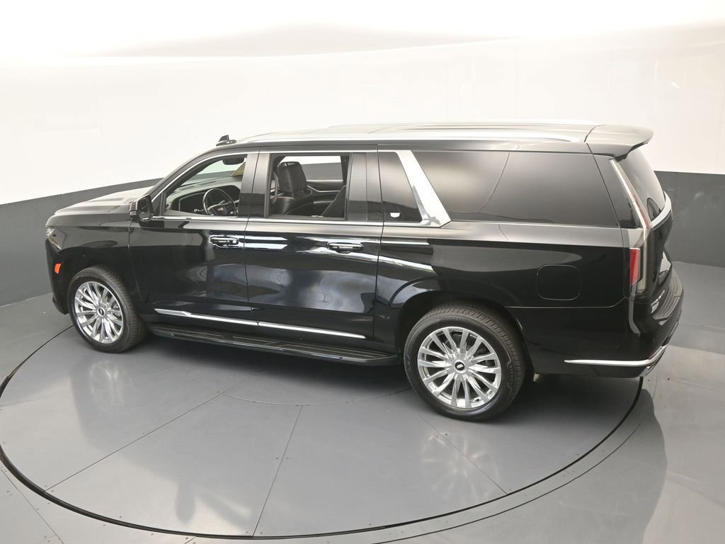 Used 2023 Cadillac Escalade ESV Premium Luxury image 63
