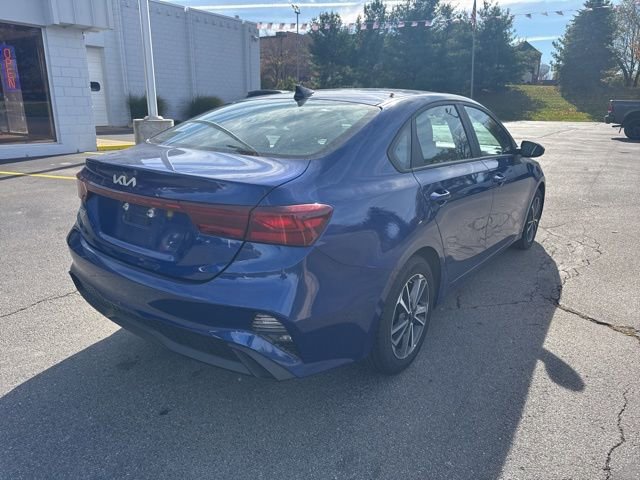 Used 2023 Kia Forte LXS image 7