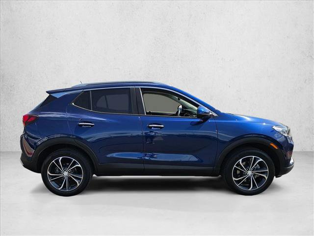Used 2022 Buick Encore GX Select w/ Advanced Technology Package AWD/4WD image 4