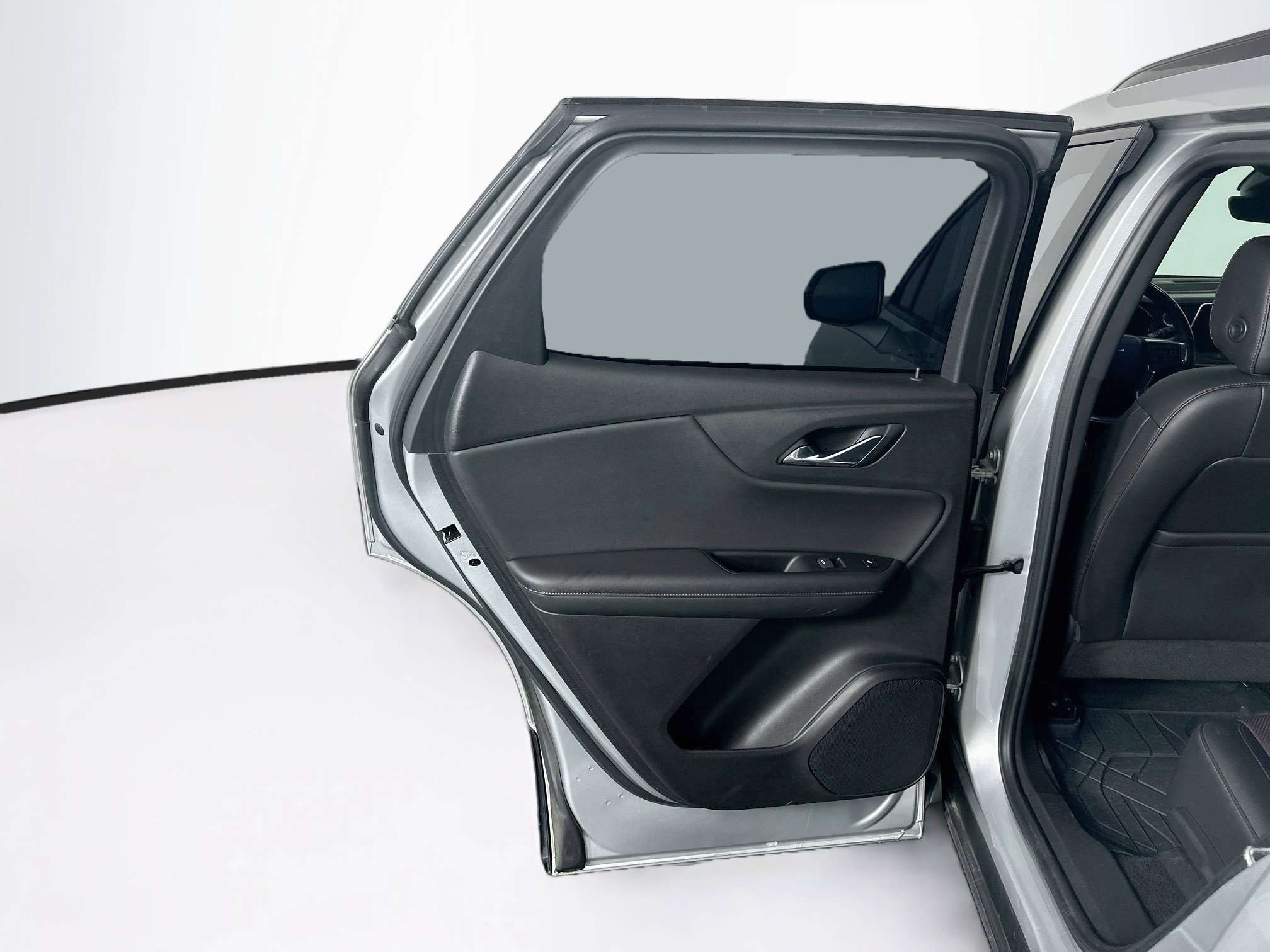 Used 2021 Chevrolet Blazer RS w/ Enhanced Convenience Package FWD image 28