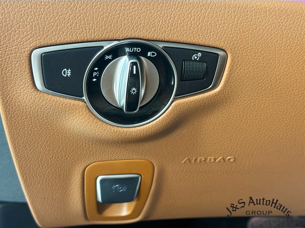 Used 2023 Mercedes-Benz E 450 Coupe w/ Exterior Lighting Package image 10