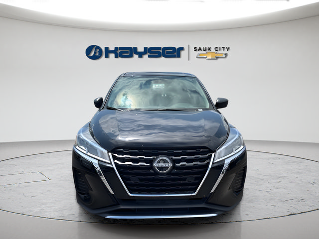 Used 2024 Nissan Kicks S FWD image 2