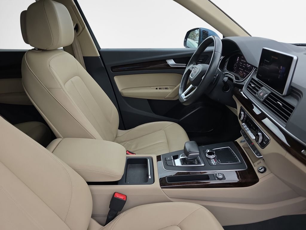 Used 2018 Audi Q5 2.0T Premium Plus w/ Premium Plus Package image 26