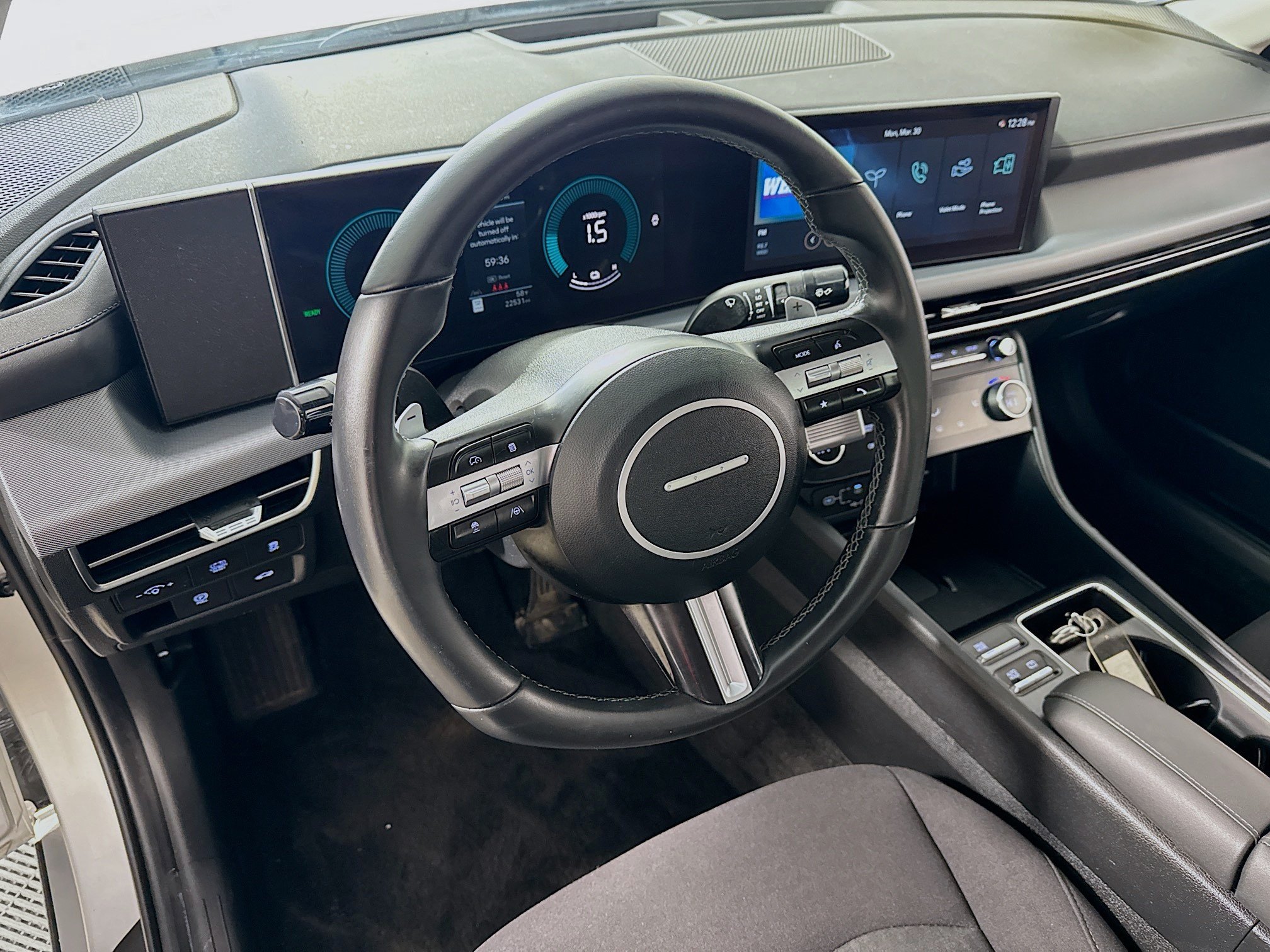 Used 2025 Hyundai Sonata SEL FWD image 22