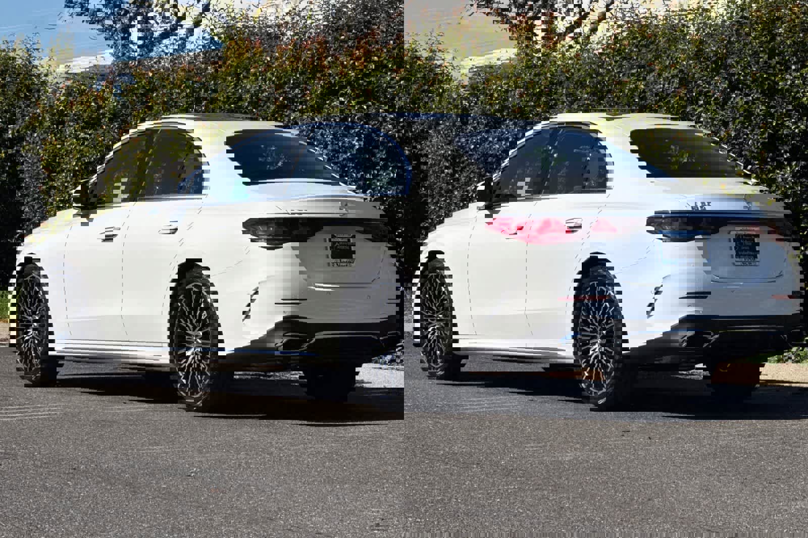 New 2026 Mercedes-Benz E 350 Sedan image 5