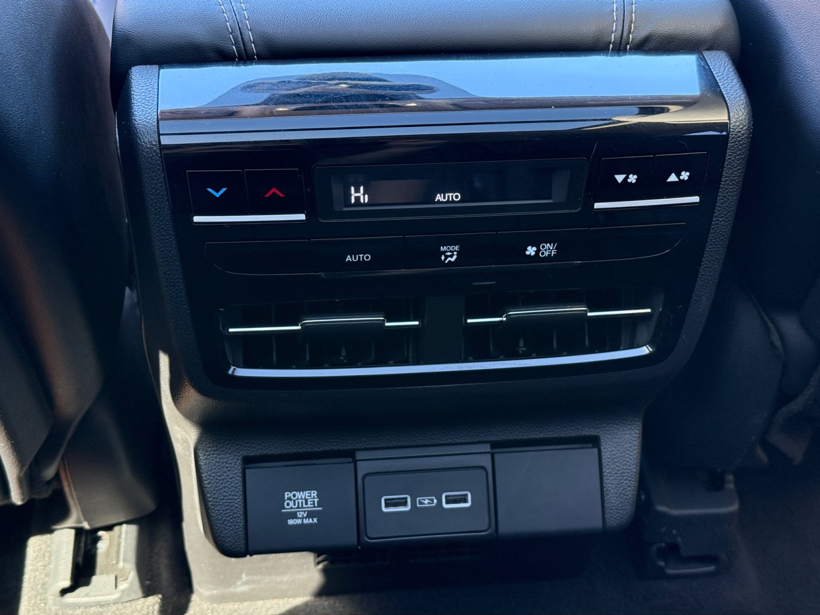 Used 2024 Acura MDX w/ Technology Package AWD/4WD image 25