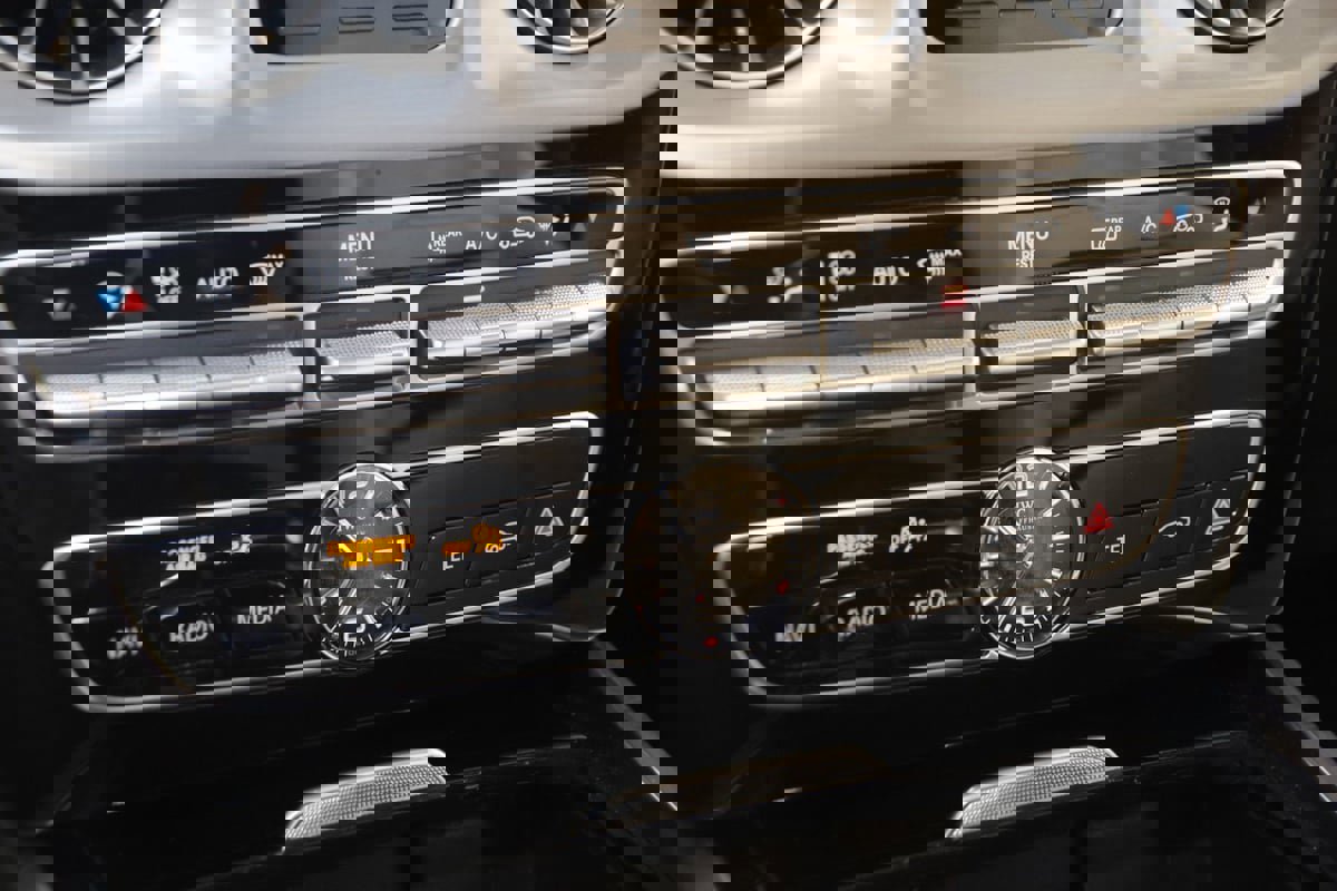 Used 2023 Mercedes-Benz G 63 AMG 4MATIC image 40