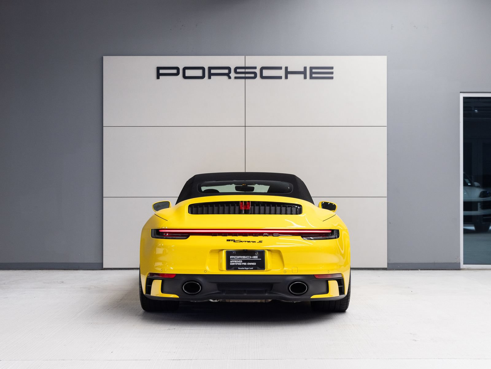 Certified 2022 Porsche 911 Carrera S RWD image 6