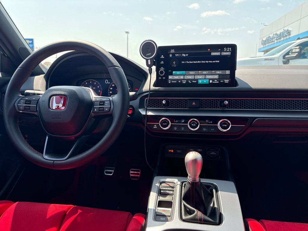 Used 2025 Honda Civic Type R image 15