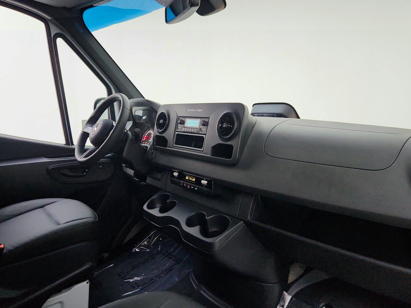 New 2025 Mercedes-Benz Sprinter 2500 image 24