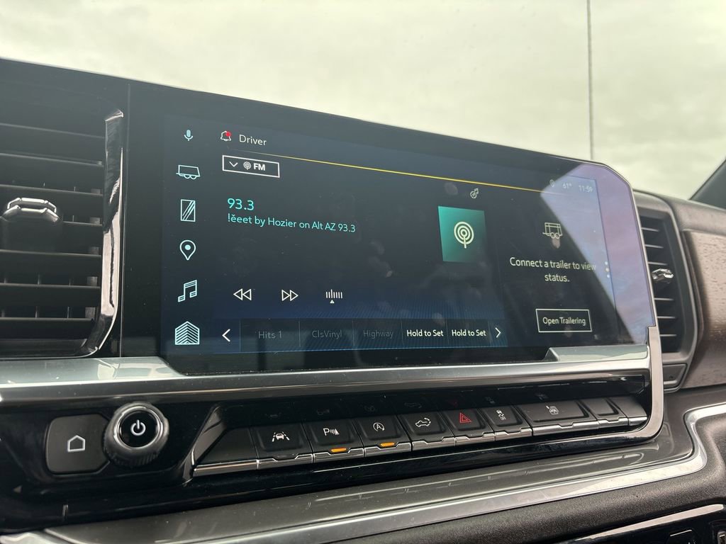 Used 2024 Chevrolet Silverado 1500 High Country w/ Technology Package image 13