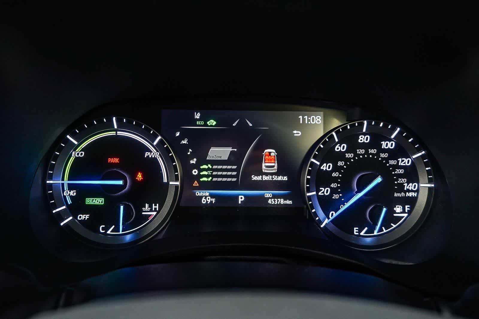 Used 2021 Toyota Highlander XLE image 26