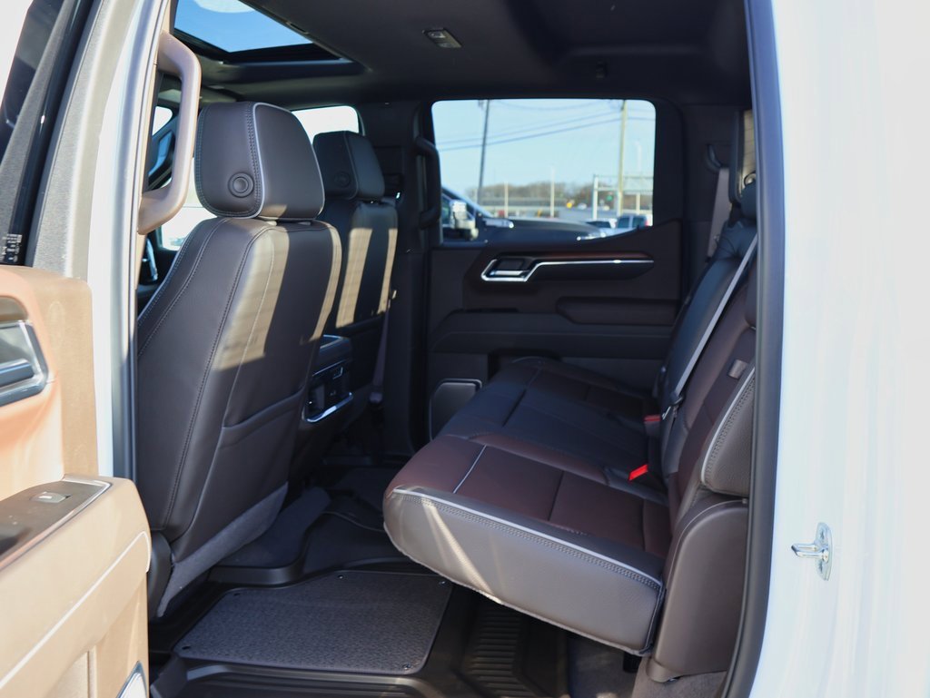 New 2026 GMC Sierra 1500 Denali w/ Denali Reserve Package image 11