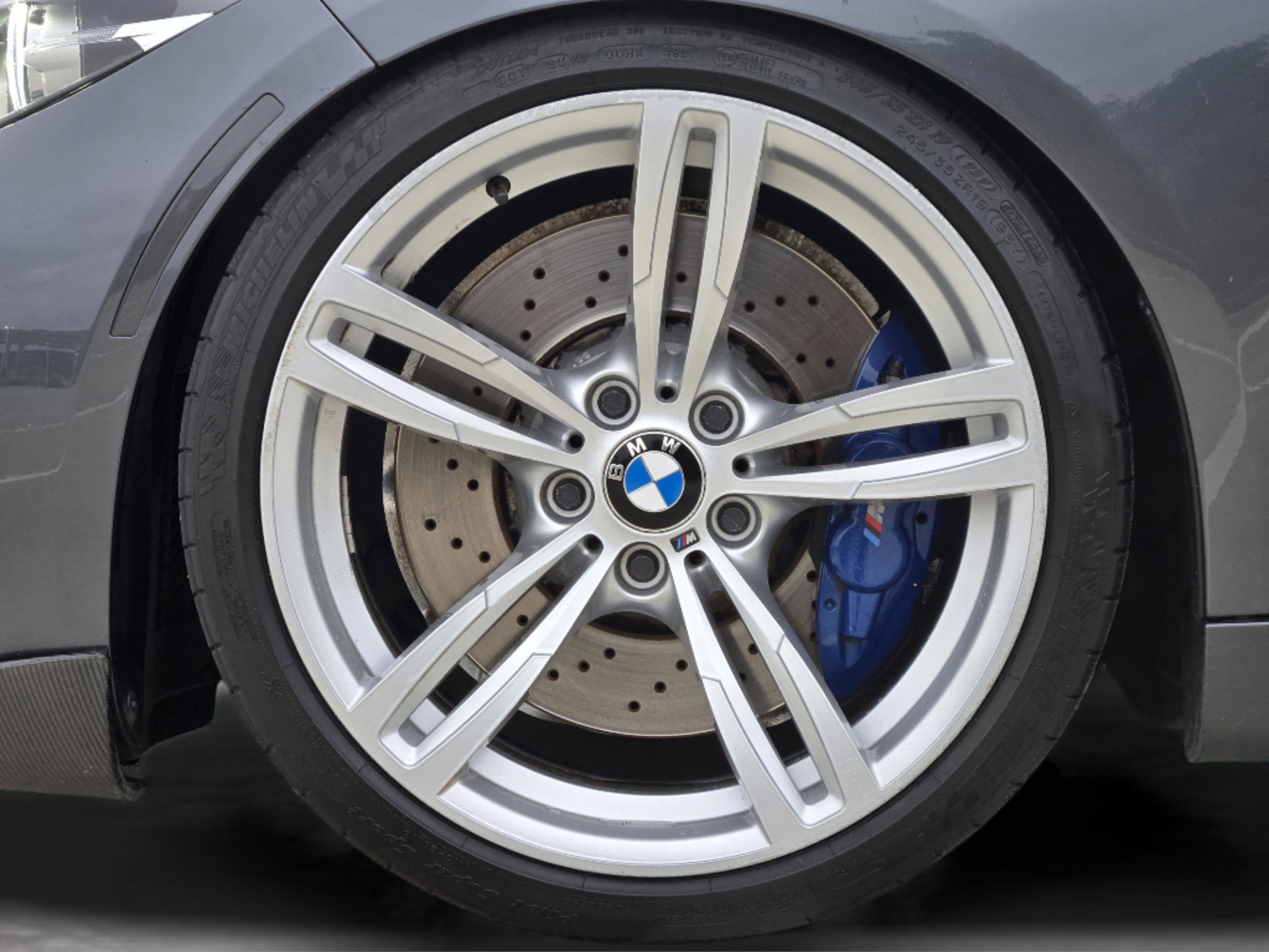 Used 2018 BMW M2 RWD image 30
