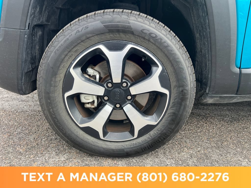 Used 2022 Jeep Renegade Trailhawk AWD/4WD image 9