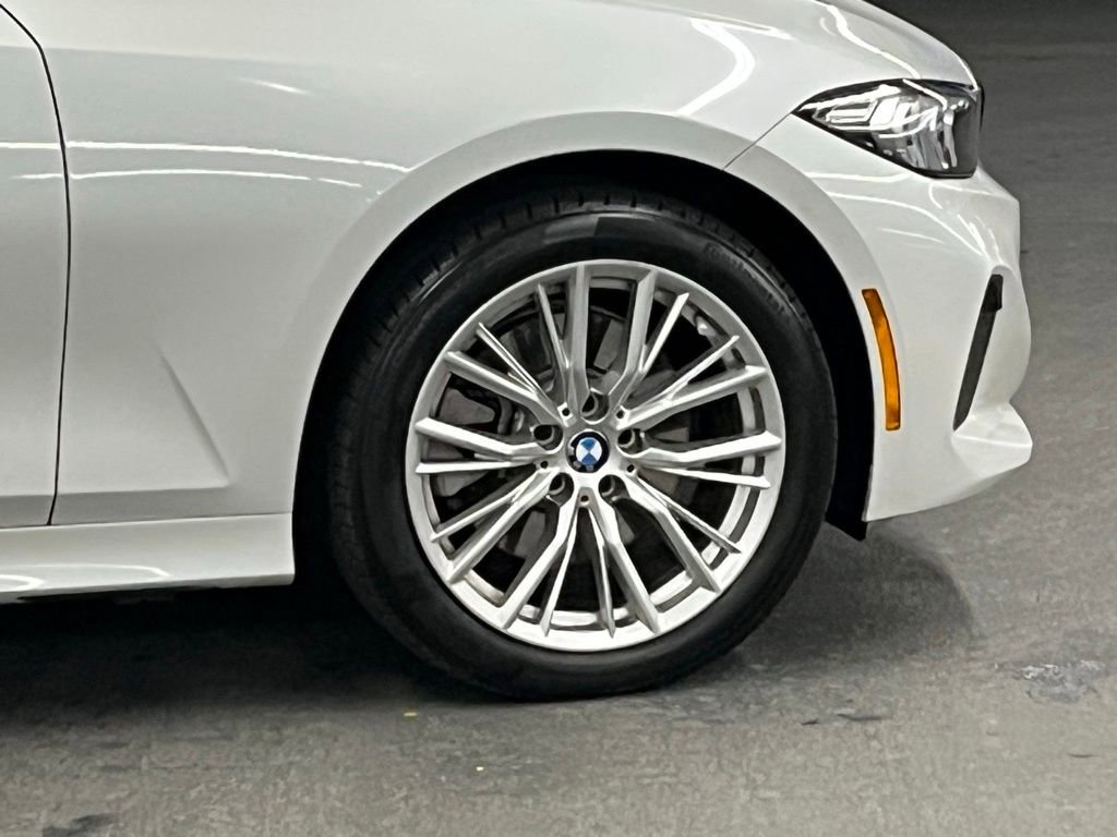 Used 2023 BMW 330i xDrive 330i xDrive image 37
