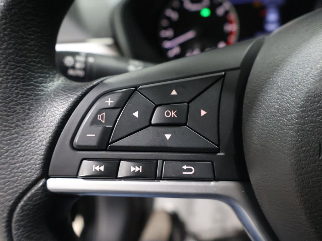 Used 2024 Nissan Altima 2.5 SV image 34