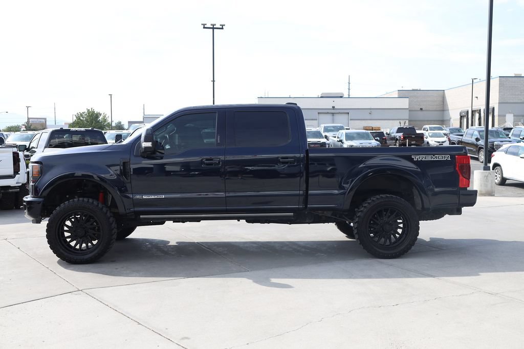 Used 2022 Ford F350 Lariat w/ Tremor Off-Road Package AWD/4WD image 3