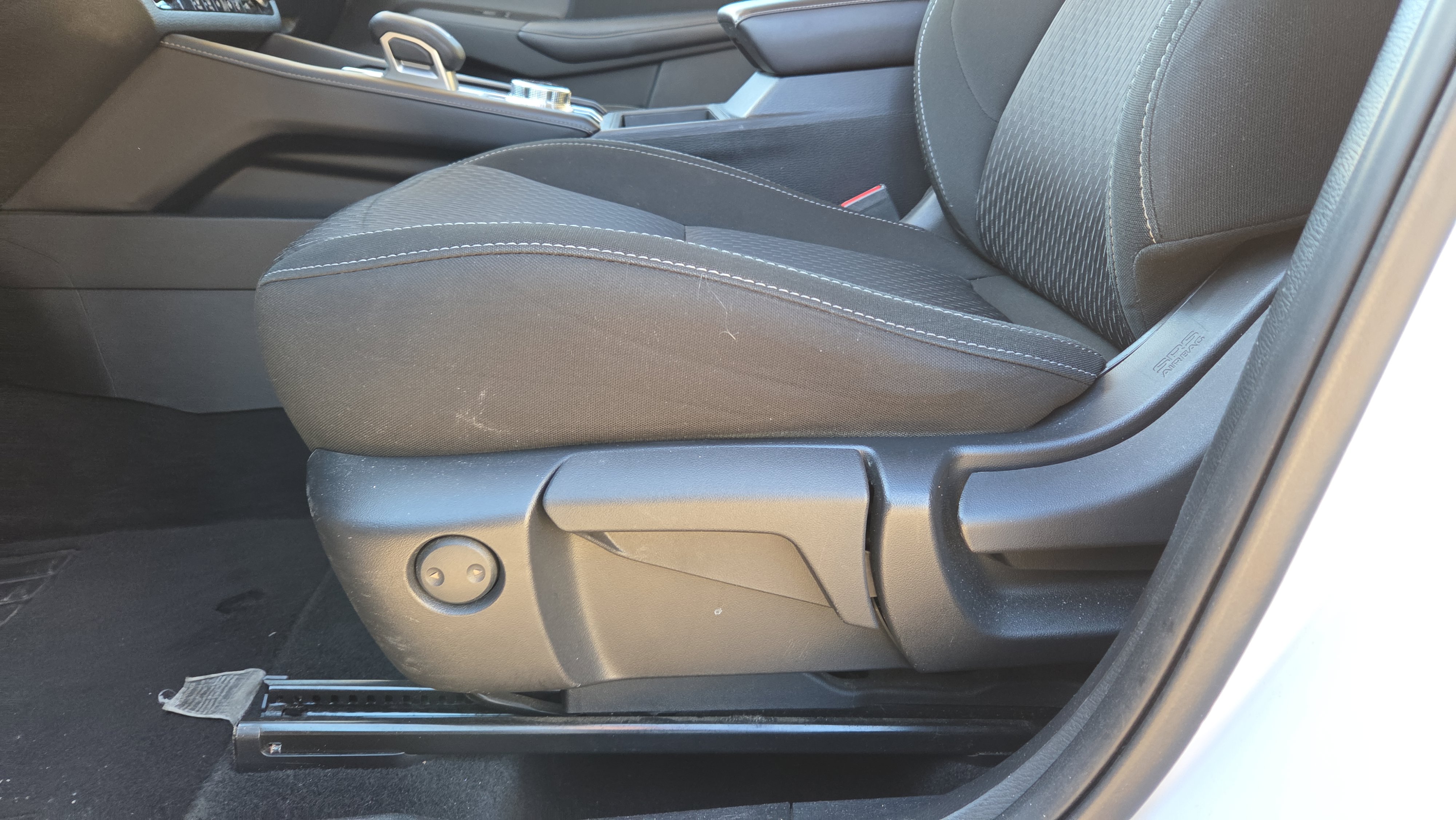 Used 2022 Mitsubishi Outlander ES image 21