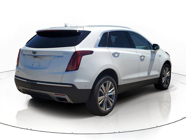 Certified 2024 Cadillac XT5 Premium Luxury w/ Technology Package AWD/4WD image 3
