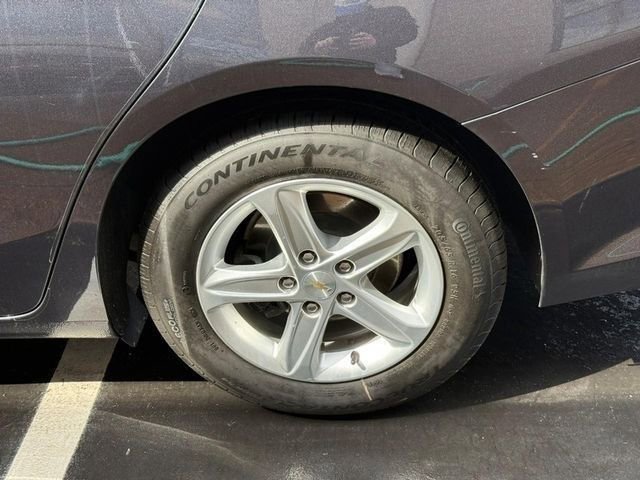 Used 2022 Chevrolet Malibu LS image 5