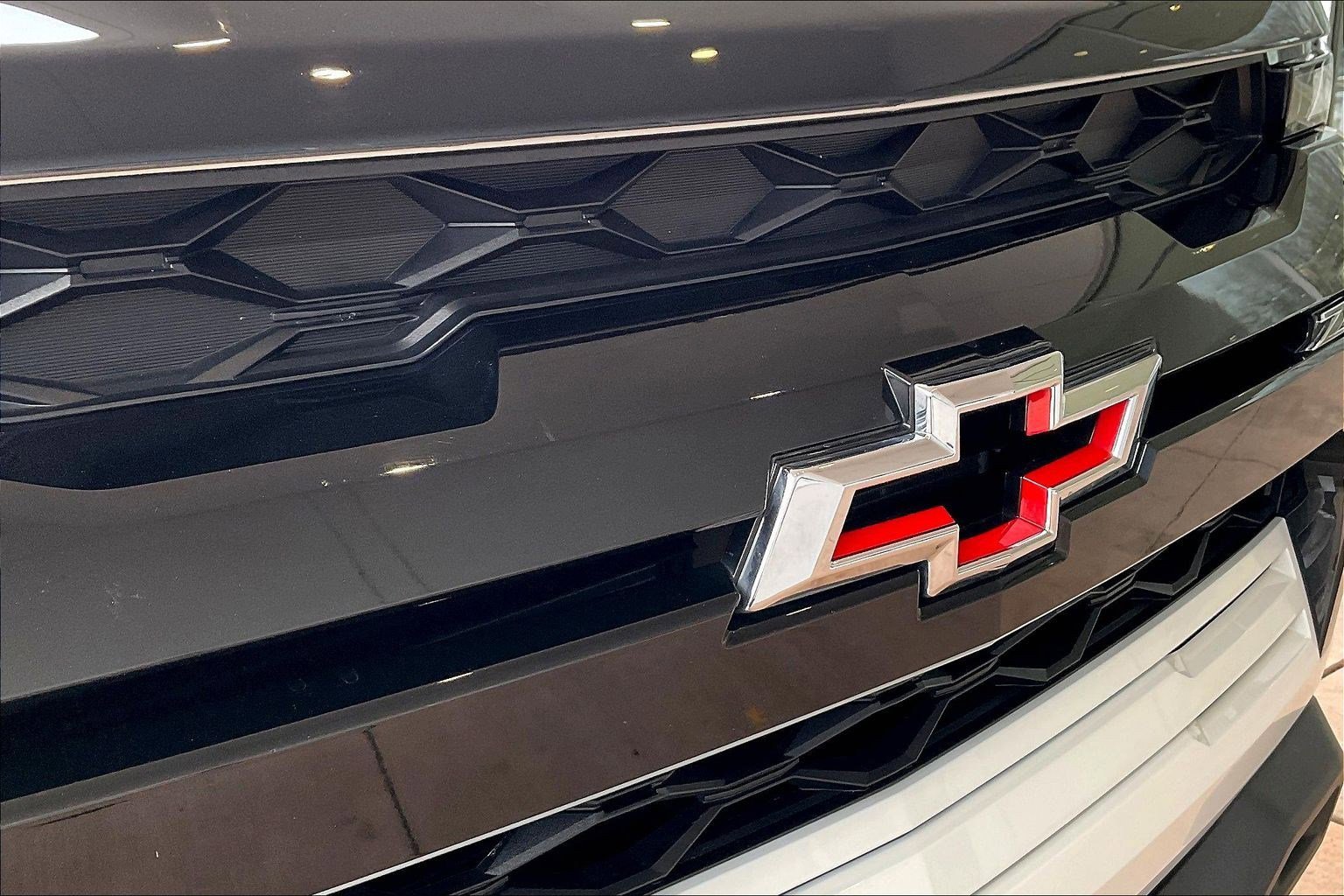 Used 2024 Chevrolet Colorado ZR2 image 32