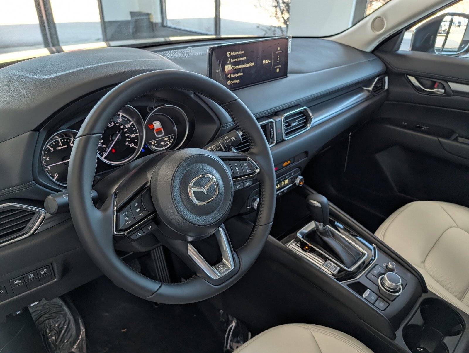 New 2025 MAZDA CX-5 AWD 2.5 S w/ Preferred Package image 17