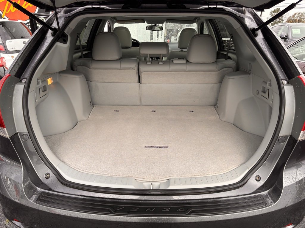 Used 2013 Toyota Venza XLE image 32