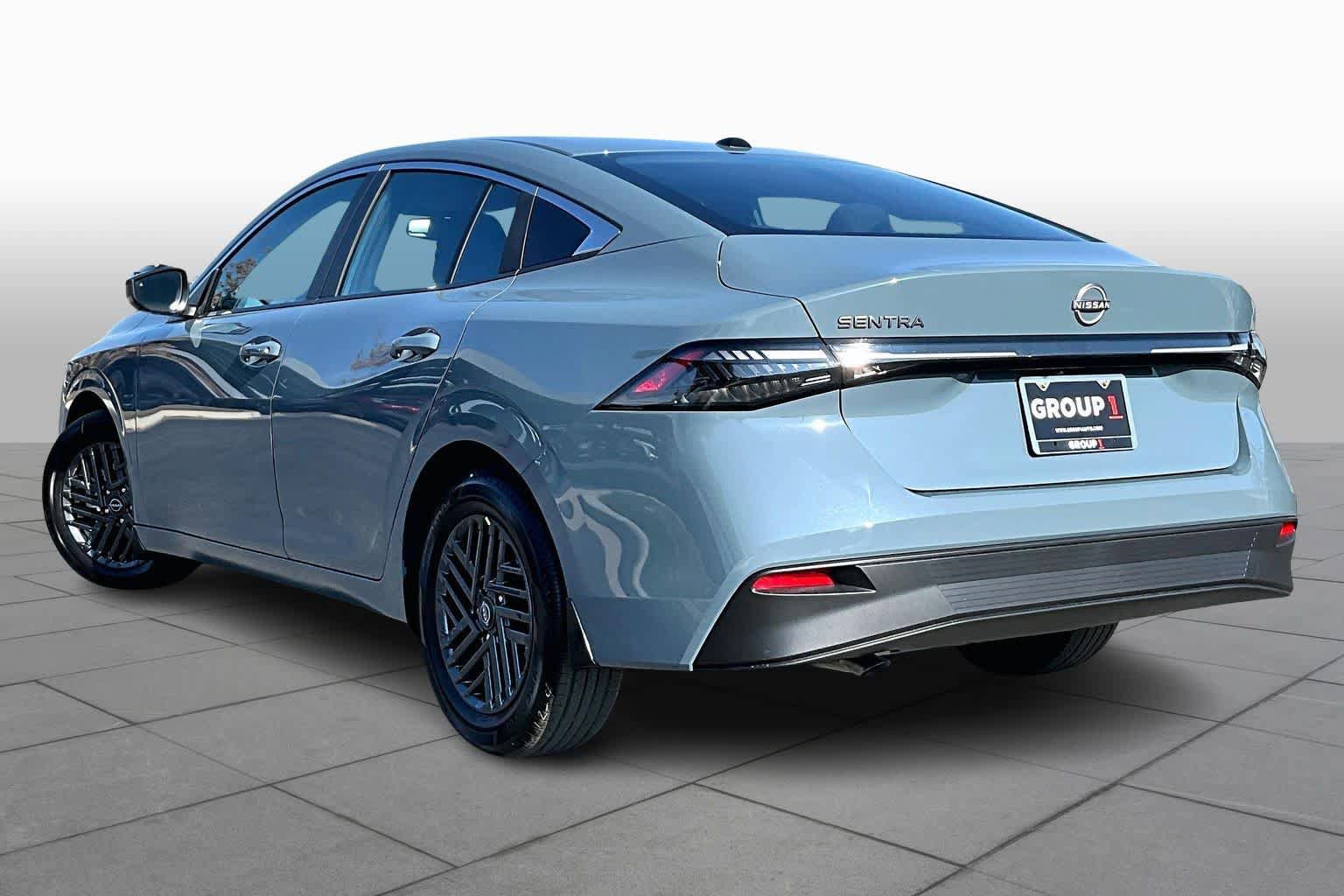 New 2026 Nissan Sentra SV w/ SV Convenience Package FWD image 12