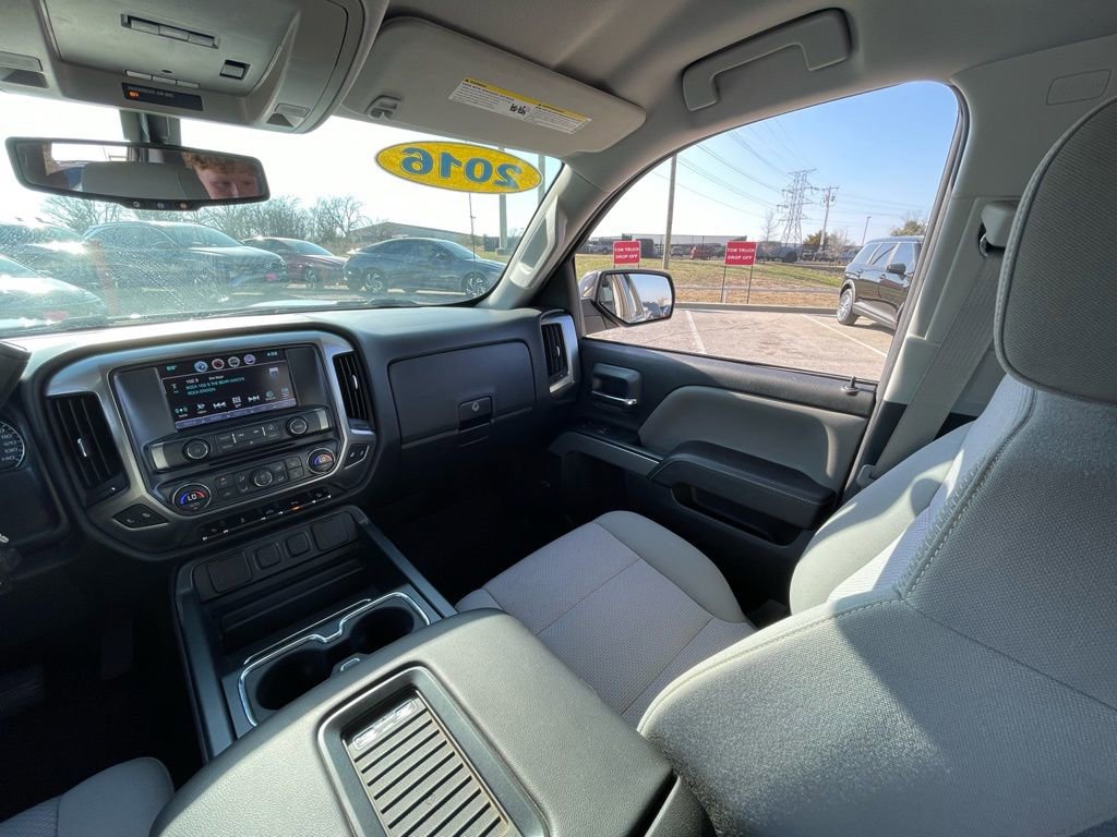 Used 2016 Chevrolet Silverado 1500 LT w/ All Star Edition image 19