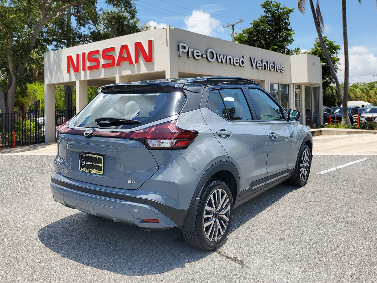 Certified 2023 Nissan Kicks SR image 4