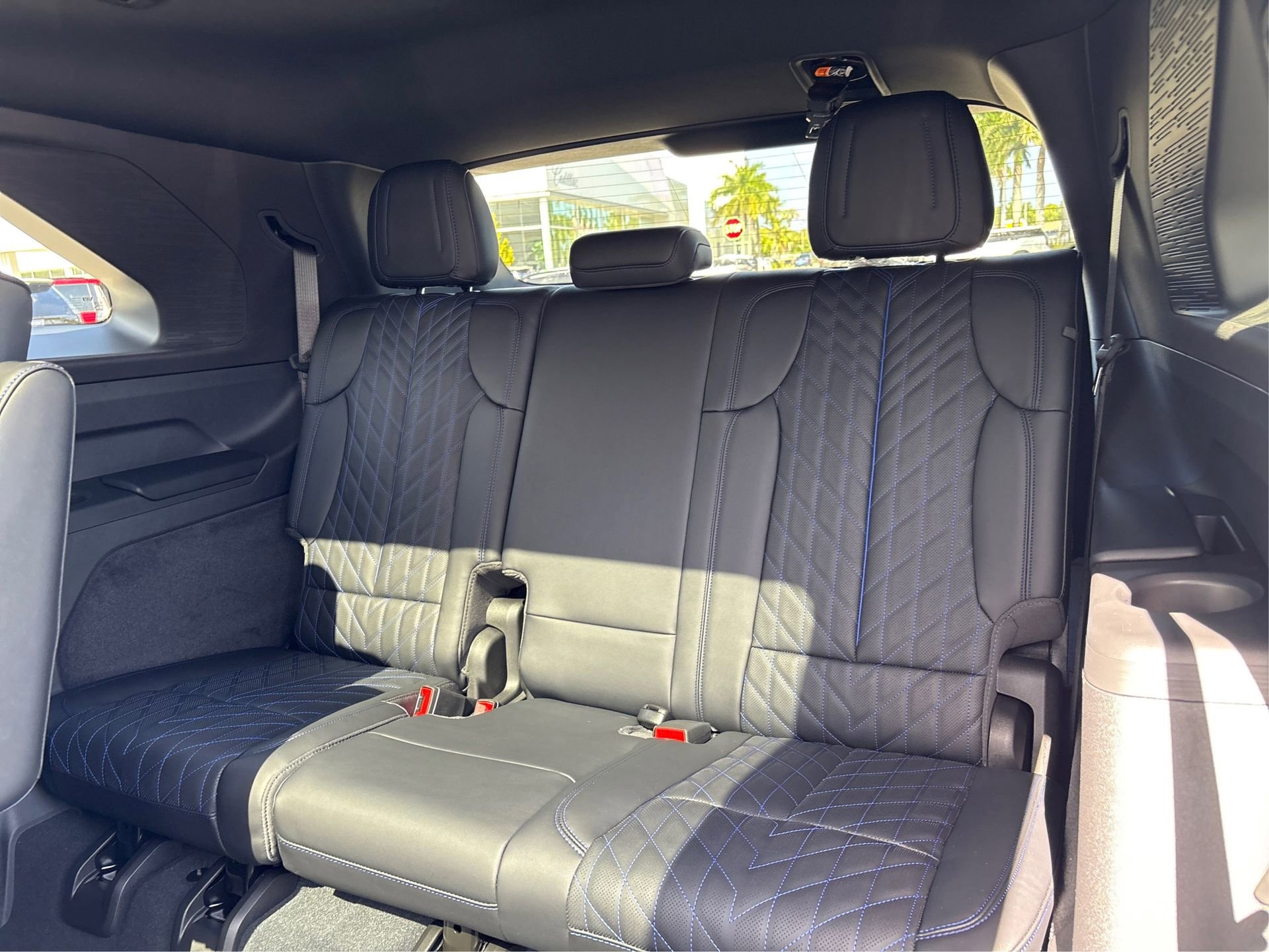 New 2026 Cadillac Escalade IQ Sport 1 w/ LPO, ONYX Package AWD/4WD image 12