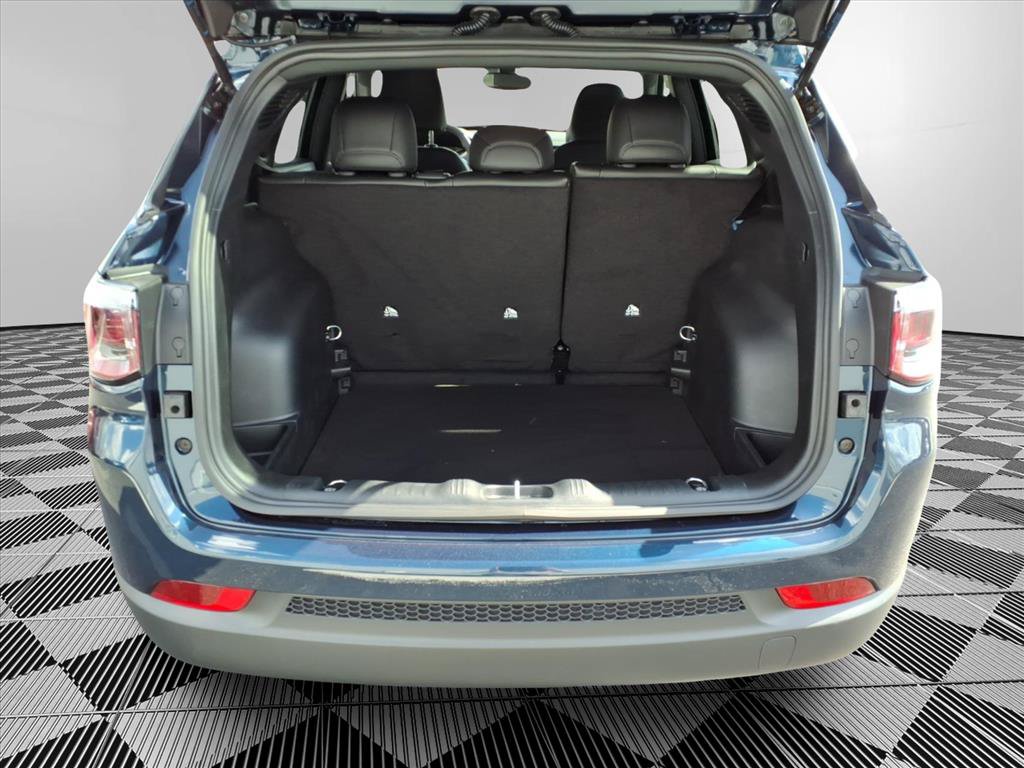 New 2026 Jeep Compass Latitude AWD/4WD image 7