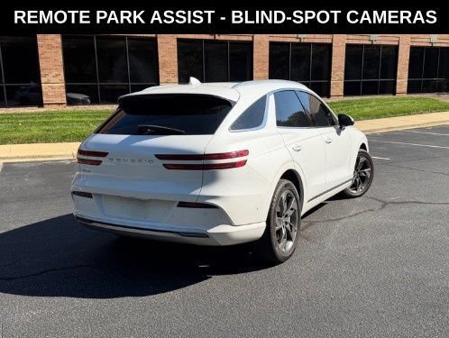 Used 2025 Genesis Electrified GV70 AWD/4WD image 3