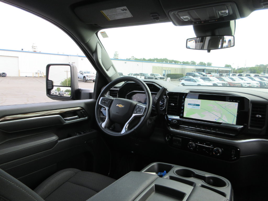 Certified 2025 Chevrolet Silverado 2500 LT AWD/4WD image 27