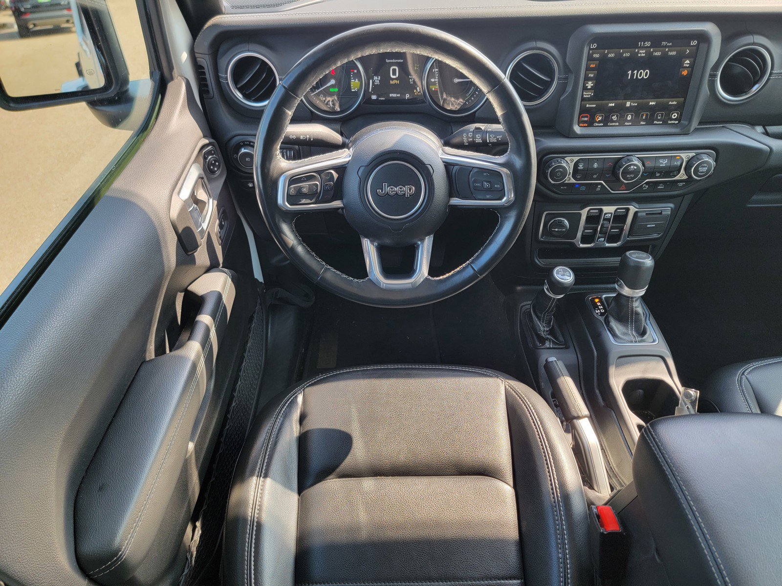 Certified 2022 Jeep Wrangler Unlimited Sahara w/ Cold Weather Group image 26