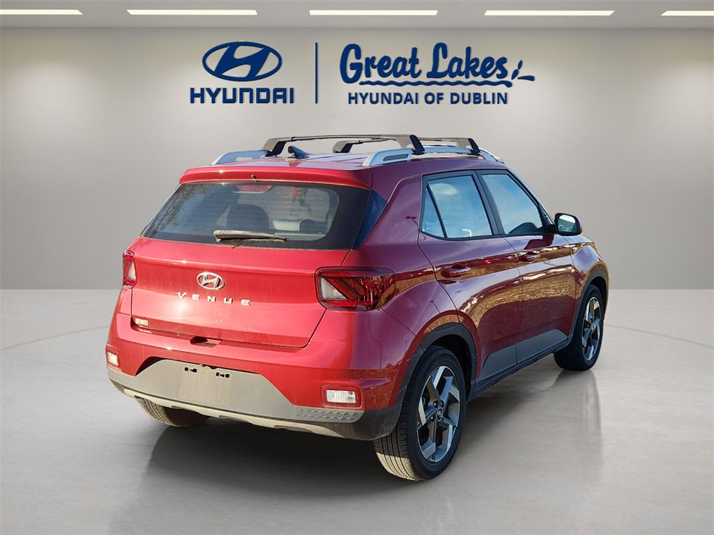 Certified 2022 Hyundai Venue Limited image 5