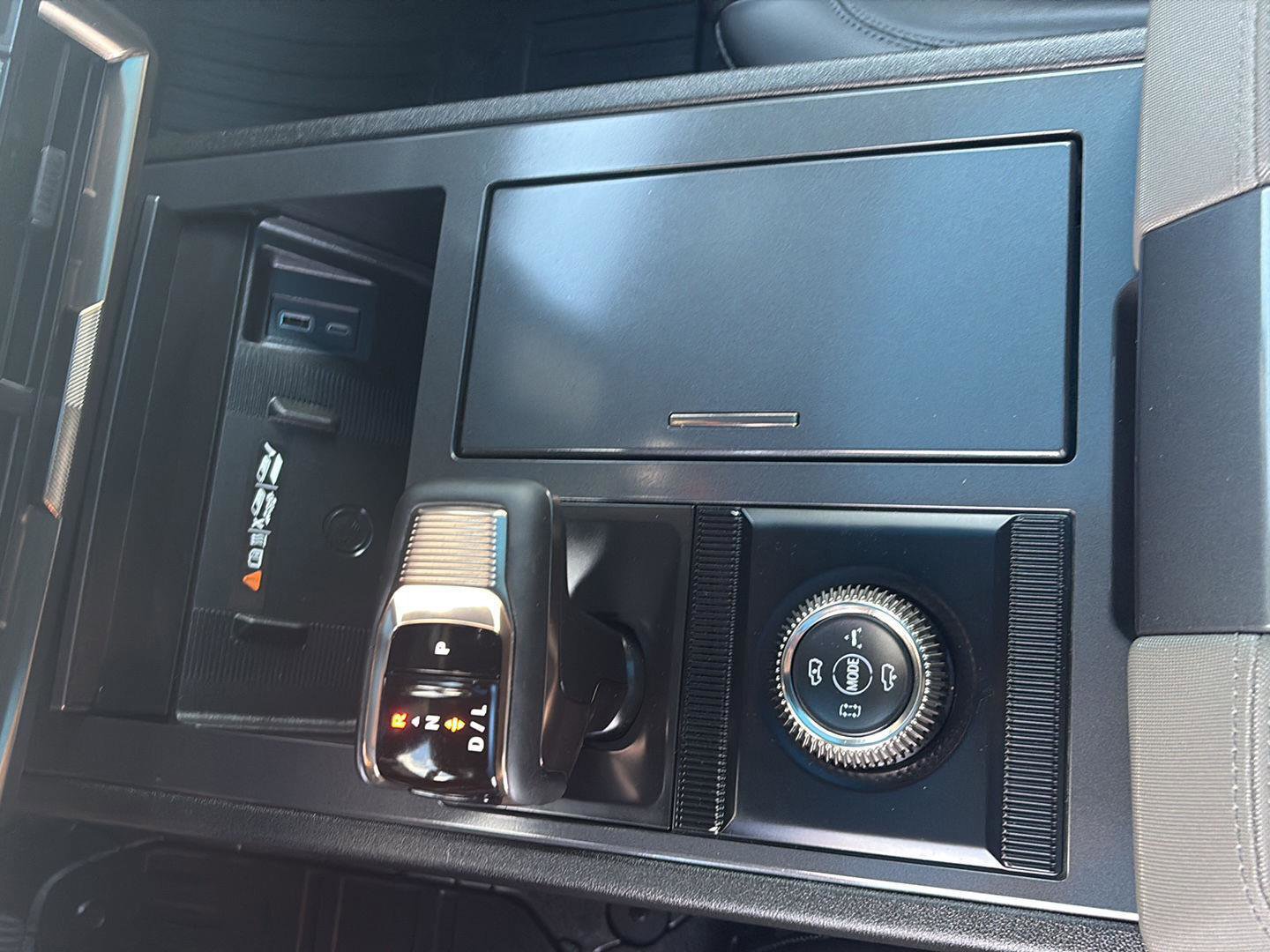 Used 2024 GMC Hummer EV 3X image 28