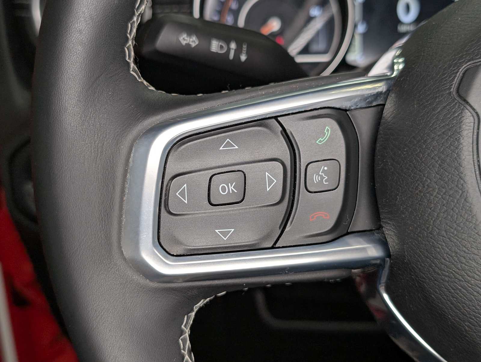 Used 2019 Jeep Wrangler Unlimited Sahara AWD/4WD image 41