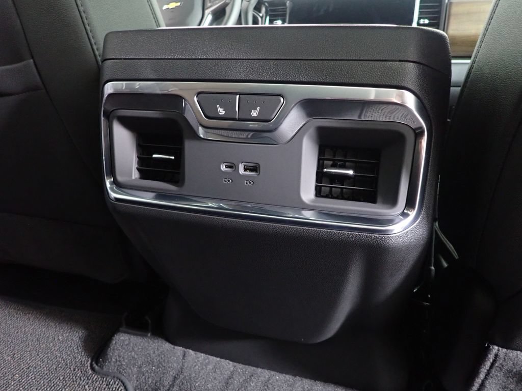 New 2026 Chevrolet Silverado 3500 High Country AWD/4WD image 37