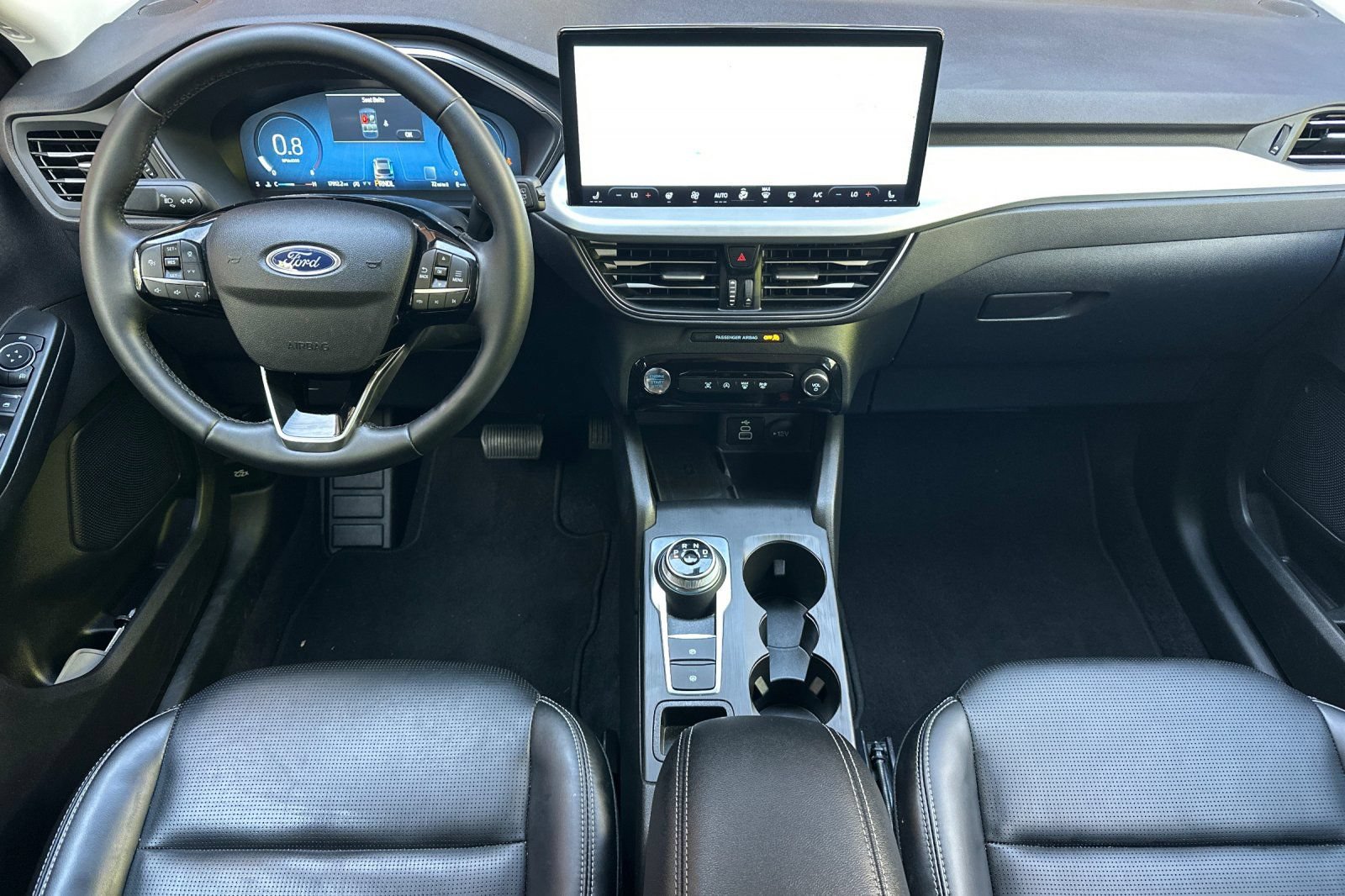 Used 2025 Ford Escape Platinum AWD/4WD image 18