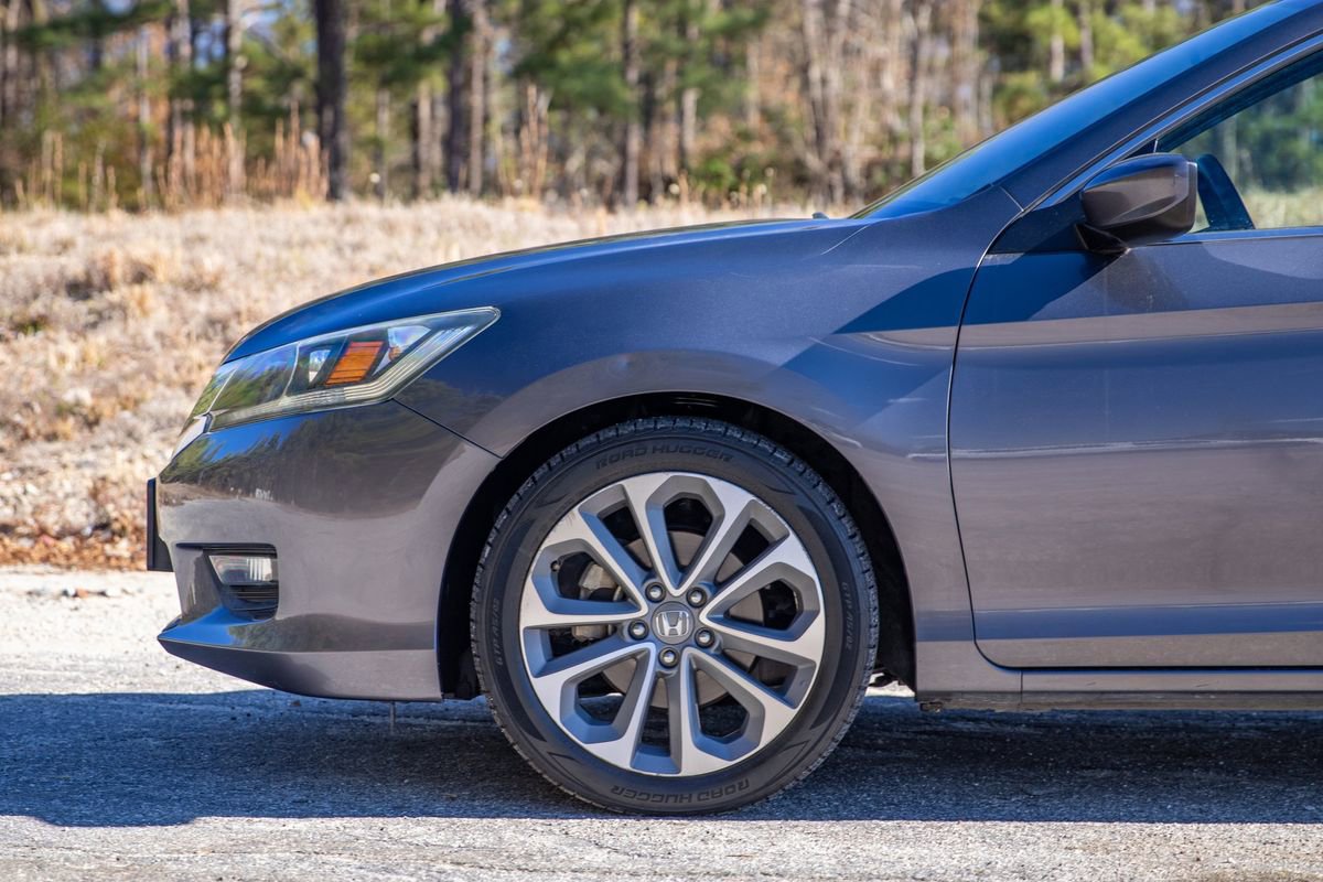 Used 2014 Honda Accord Sport image 9